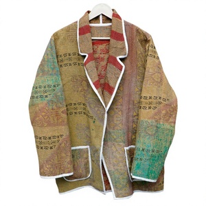Chaqueta de invierno reversible acolchada con costuras Kantha indias, cuello mandarín, 100% algodón, larga, con forro de algodón. - Product Image 1