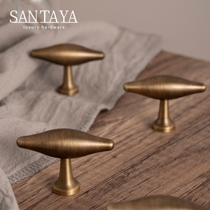 Poignées et boutons <span class=keywords><strong>de</strong></span> meubles <span class=keywords><strong>en</strong></span> <span class=keywords><strong>laiton</strong></span> antique Santaya, poignées <span class=keywords><strong>de</strong></span> placard <span class=keywords><strong>en</strong></span> bronze, boutons <span class=keywords><strong>de</strong></span> <span class=keywords><strong>porte</strong></span> <span class=keywords><strong>de</strong></span> placard, poignées <span class=keywords><strong>de</strong></span> meubles <span class=keywords><strong>de</strong></span> cuisine rétro <span class=keywords><strong>en</strong></span> <span class=keywords><strong>laiton</strong></span> - Product Image 3