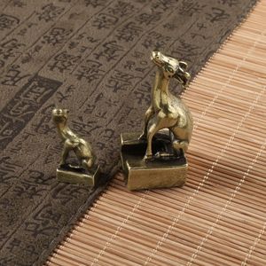Metallo artigianato <span class=keywords><strong>cervo</strong></span> pulsante madre sigillo di rame manico di <span class=keywords><strong>cervo</strong></span> ornamenti all'ingrosso - Product Image 5