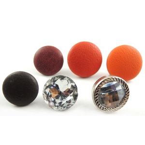 Nhà máy cung cấp <span class=keywords><strong>sofa</strong></span> đồ nội thất Nguyên phụ kiện da bọc nút bìa với móng tay - Product Image 4