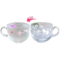 Cadeau personnalisé Meilleur vendeur Cadeau de Noël Tasse en verre à sublimation à motif OEM Tasse en verre magique à changement de couleur