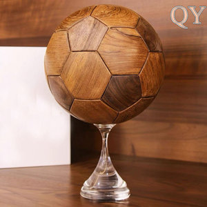 Rompecabezas de Fútbol de Madera QY, Adorno de Balón de Fútbol de Madera Natural, Decoración para el Hogar, Decoración de Escritorio, Regalo Artesanal Hecho a Mano - Product Image 5
