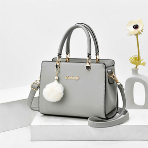 กระเป๋าโท้ทแบบควิลท์สีน้ำเงินสไตล์วินเทจ ดีไซน์เกาหลี สำหรับผู้หญิง ปี 2026 จากเซินเจิ้น พร้อมตัวล็อค - Product Image 6