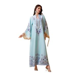 Robe <span class=keywords><strong>Abaya</strong></span> élégante et modeste d'été en polyester bon marché de <span class=keywords><strong>grande</strong></span> <span class=keywords><strong>taille</strong></span> avec glands imprimés de Dubaï pour les musulmans du Moyen-Orient et les Arabes - Product Image 1