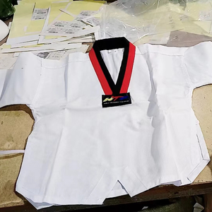 Traje de Taekwondo de Alta Calidad con Cinturón de <span class=keywords><strong>Karate</strong></span> de Regalo, Precio Promocional Especial - Product Image 2
