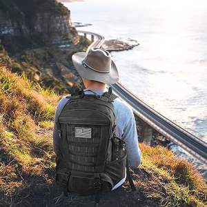 Grand sac à dos tactique unisexe <span class=keywords><strong>30L</strong></span> en polyester Oxford, étanche, pour le transport quotidien, avec patch drapeau américain et fermeture éclair - Product Image 6