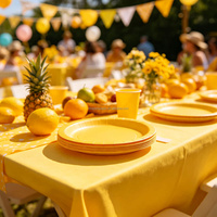Assiettes en papier jaunes en vrac, vaisselle jetable pour les fêtes d'été, les pique-niques et les événements