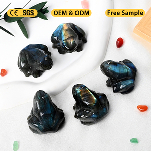Figurines de grenouilles en labradorite sculptées à la main - Décoration animale en cristal en gros - Product Image 3