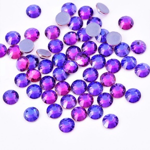Oleeya - Motivo de Diamantes de Imitación de Terciopelo Morado de Alta Calidad, Diamantes de Imitación de Vidrio Termoadhesivos para Accesorios de Prendas de Vestir - Product Image 5