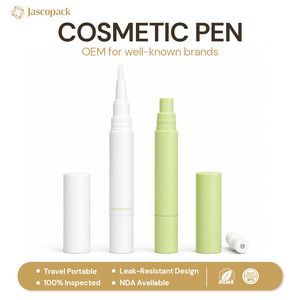 Stylos à huile pour cuticules blancs avec logo personnalisé, faible MOQ, applicateur de brillant à lèvres, stylo vide rotatif avec brosse - Product Image 1