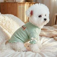 Pull en tricot décontracté en polyester PETCIRCLE pour petits chiens et chiots - Confortable avec un design en forme de cœur et d'ours