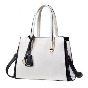 Sacs à main d'épaule de luxe élégants en cuir PU pour femmes – Sacs tendance et raffinés pour dames, vente en gros - Product Image 2