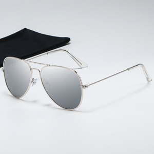 Gafas de sol clásicas de piloto para mujer, gafas de sol de diseñador de moda para hombre, espejo colorido, marco de Metal de aviación, gafas de conducción 2025 - Product Image 2