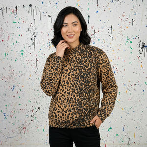 Sudadera con Capucha LEOPARD, 100% Algodón, Apliques Bordados, Secado Rápido, Transpirable, URBAN PRODUCTIONS - Product Image 1