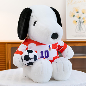Nouveaux jouets en peluche Snoopy sur le thème du football, poupées de dessin animé, cadeaux d'<span class=keywords><strong>anniversaire</strong></span> <span class=keywords><strong>pour</strong></span> enfants et filles - Product Image 3