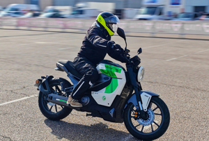 EEC Sports 95KM/h Electrico <strong>Motorcycle</strong> 3000w <strong>2</strong> Wheel <strong>Racing</strong> <strong>Electric</strong> <strong>Motorcycle</strong> Adult - Product Image 5