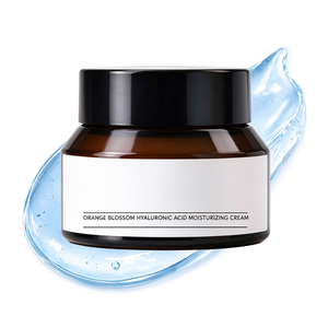 Crème hydratante pour le visage en couches, formulée avec une matrice d'acide hyaluronique composé, du squalane et de l'acétate de tocophérol - Product Image 1