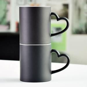 Taza de Cerámica con Asa en Forma de Corazón que Cambia de Color, Taza de Porcelana Negra para Regalo de Boda - Product Image 3