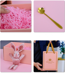 Großhandel Hochzeitsgeschenk-Set Tasse mit Löffel Liebliches Hasen-Geschenkset in Geschenkbox zum Valentinstag Trendprodukte 2025 - Product Image 3