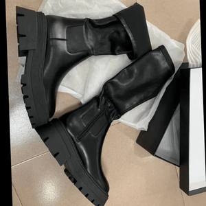 Thick Sole Botas De Mujer Luxury Style Waterproof Winter Fall Platform Flat Leather Black Knee High <b>Boots</b> for Women - Product Image 4