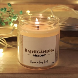 Vela perfumada de aceites esenciales naturales Rajanigandha, fragancia de larga duración, juego relajante para el hogar y el regalo para la sala de estar DE LA India - Product Image 6