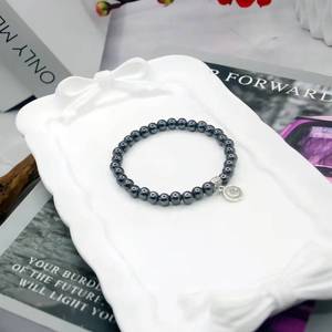 YASEEN Tasbih ethnique léger en hématite de 6 mm, 33 perles, aimant noir, pour la mosquée et le Dhikr quotidien - Product Image 1