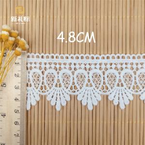 ลูกไม้โพลีเอสเตอร์สำหรับตกแต่งเสื้อผ้าขายส่ง, ลูกไม้หลากสีแบบกว้าง, ลูกไม้ปักคุณภาพสูงพร้อมขาย - Product Image 2