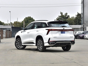 China Exporta el SUV Mediano Changan CS75PULS 2024 como un Auto Usado de Gasolina Económico - Product Image 5