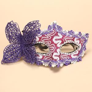 <span class=keywords><strong>Masque</strong></span> d'horreur féminin <span class=keywords><strong>Momo</strong></span> pour Halloween avec design de mascarade, couvrant tout le visage, en PET, PVC, PP, PC, ABS, pour utilisation en soirée - Product Image 2