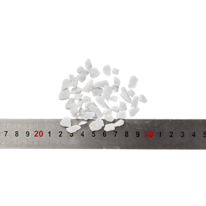 Gravier blanc naturel de 0,3 à 3 cm, pierre <span class=keywords><strong>concassée</strong></span> polie, gravier décoratif pour l'aménagement paysager des jardins - Product Image 3