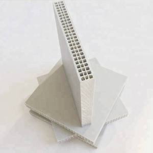 Coffrage creux en PP pour la fabrication de traverses et de structures secondaires en béton - Product Image 6
