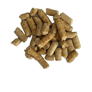 Pellets de Madera de Pino Premium para Cama de Animales Pequeños, Gatos, Conejos y Hámsters, Esterilizados, 8mm, Comprimidos, en Bolsas de PE - Product Image 1