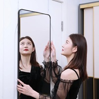 Panneaux miroir décoratifs en acrylique de haute qualité |   Taille, couleur et forme personnalisées, idéales pour la décoration de mariages et d'événements