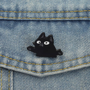 Broche de gato negro de ojos grandes de dibujos animados, alfileres esmaltados, broches de expresión indiferente, bolsos, insignia de solapa, joyería de animales, regalo para amante de los gatos - Product Image 1