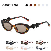 Kacamata Retro Cat-Eye dengan Hiasan Pita Bingkai Penuh Perlindungan UV400 untuk Gaya Jalanan Wanita.