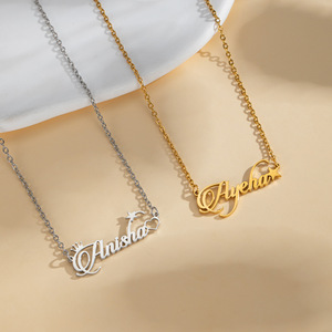 Collana con Ciondolo in Acciaio Inossidabile Personalizzabile con Opzioni Corona Cuore Farfalla <span class=keywords><strong>Stella</strong></span> e Nome Personalizzato Certificazione CE per Regalo - Product Image 3