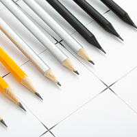 Crayon de promotion OEM à bas prix Crayon en bois imprimé de logo personnalisé Crayon rond argenté avec gomme rouge