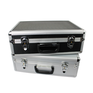 Caja de <span class=keywords><strong>herramientas</strong></span> de barbero portátil profesional de fábrica de maletín de aluminio DIY - Product Image 4