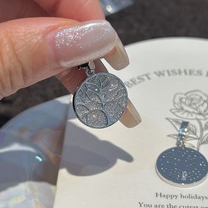 Pendentif Arbre de Vie en Argent Pur S925, Design de Niche, Bijou Simple, Tendance et Vintage avec Micro-Incrustations Rondes - Product Image 4