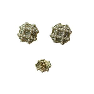 Chank กลวงเย็บมือ-รูเย็บเครื่องประดับโลหะสำหรับเสื้อโค้ทหินคริสตัลพลอยเทียมแบบสั่งทำกระดุมมุก - Product Image 6