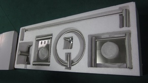 <span class=keywords><strong>Portasciugamani</strong></span> <span class=keywords><strong>Doppio</strong></span> a Sette Barre Everstrong ST-V0204A Mensola o Asta <span class=keywords><strong>Portasciugamani</strong></span> in Acciaio Inox 304 per Bagno - Product Image 4