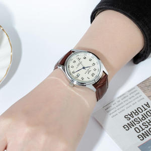 นาฬิกาคู่โบราณสุดหรูสำหรับผู้หญิงและผู้ชาย สายหนังแท้ ระบบควอตซ์ พร้อมพลังงานสำรอง หน้าปัดมินิมอล - Product Image 3