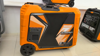Générateur d'énergie portable à essence 5500W avec moteur 4 temps, tension nominale 380V, démarrage automatique à distance, fréquence 60Hz pour usage domestique