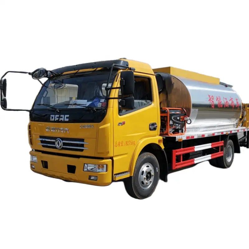 6000L machine de construction de routes 4X2 distributeur d'asphalte bitume camion distributeur d'asphalte RHD/LFD à vendre