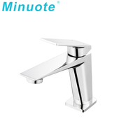 Robinet de bidet de salle de bain chromé carré corps en laiton à poignée unique avec noyau de valve en céramique robinet de bassin commercial fabriqué en Chine