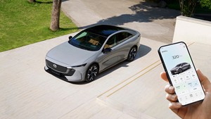 2025 Changan Mazda EZ-6 Hybrid EV Mini Hatchback 1.5L otomatis REEV mobil energi baru berkecepatan tinggi dengan bahan bakar listrik untuk dijual - Product Image 4