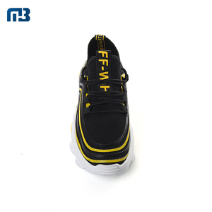 Moda personalizada negro blanco superior hombre cómodo calzado casual zapatillas de deporte en stock - Product Image 4