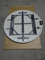 Table ronde pliable en HDPE avec structure en acier, idéale pour les événements extérieurs, les fêtes et les banquets familiaux (vente en gros)