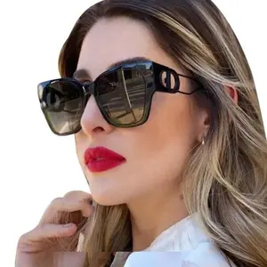 Black Brand Sunglasses Women D Letter 2024 New Luxury Designer Trendy oversized Sunglasses Female Vintage Metal Female Glasses