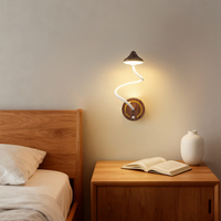 Lampes murales sans fil magnétiques DIY réglables et rechargeables de style nordique moderne pour la maison, lumière murale RGB intelligente avec batterie USB pour chambre à coucher